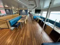Navire de passagers à vendre