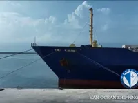 Navire frigorifique à vendre