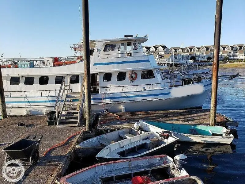 Navire-ferry à vendre