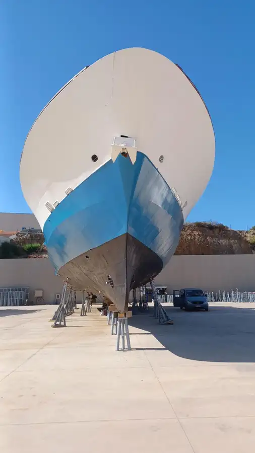 Navire-ferry à vendre
