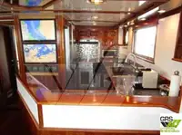 Bateaux de travail à vendre