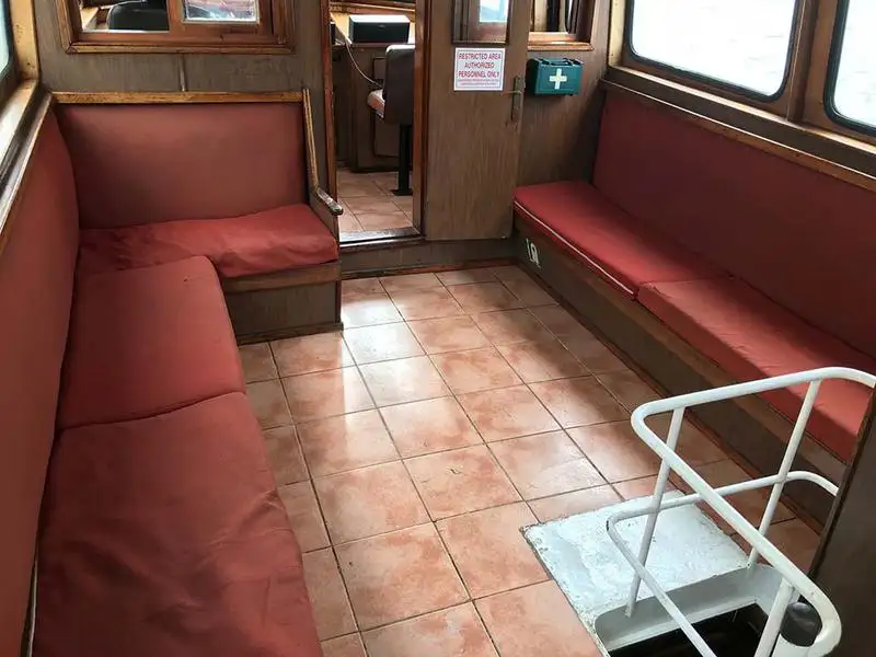 Bateaux de travail à vendre