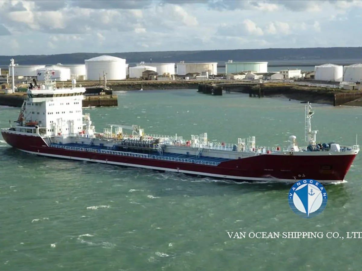 Pétrolier / chimiquier à vendre