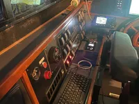Navire d'arpentage à vendre