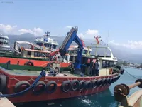 Bateaux de travail à vendre