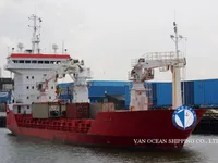 Navire frigorifique à vendre