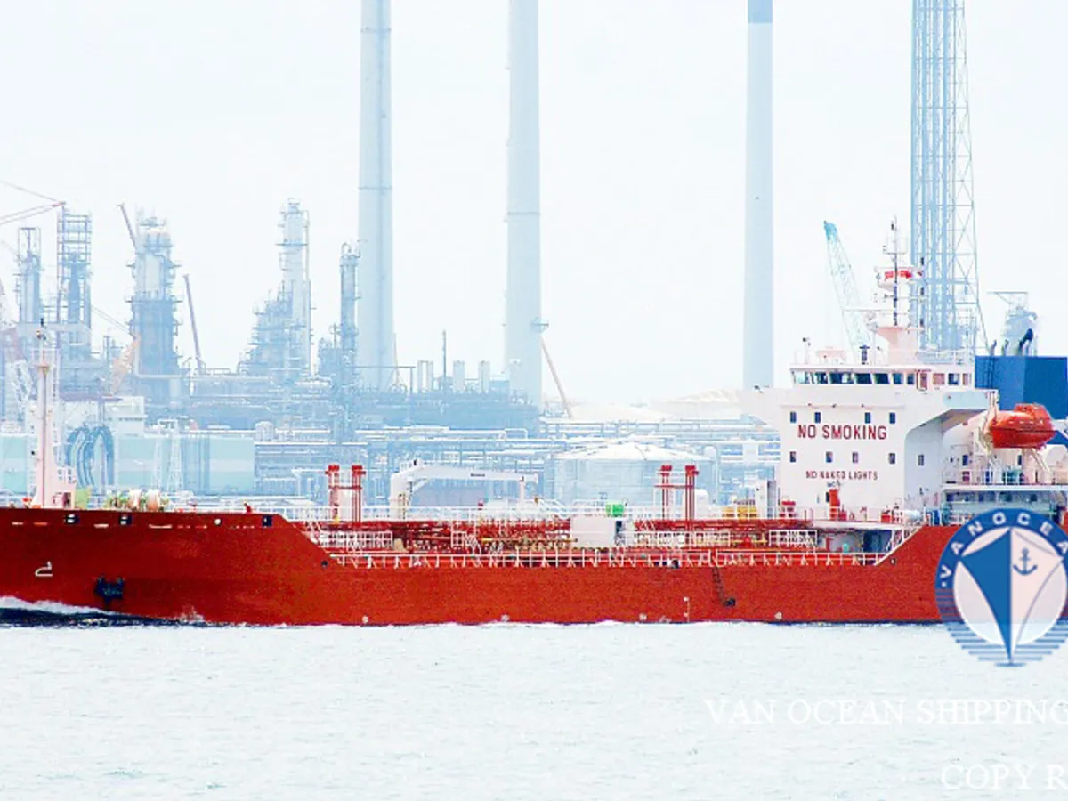 Pétrolier / chimiquier à vendre