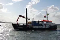 Bateaux de travail à vendre