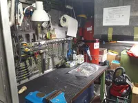 Navire d'arpentage à vendre