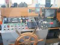 Bateaux de travail à vendre