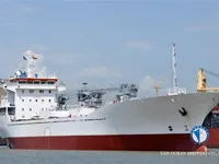 Navire frigorifique à vendre