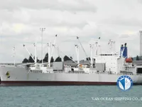 Navire frigorifique à vendre