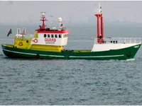 Navire d'approvisionnement à vendre