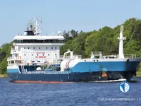 Pétrolier / chimiquier à vendre