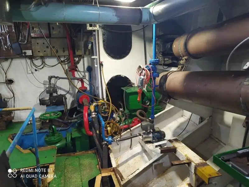 Bateaux de travail à vendre