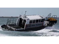 Bateau pneumatique semi-rigide à vendre