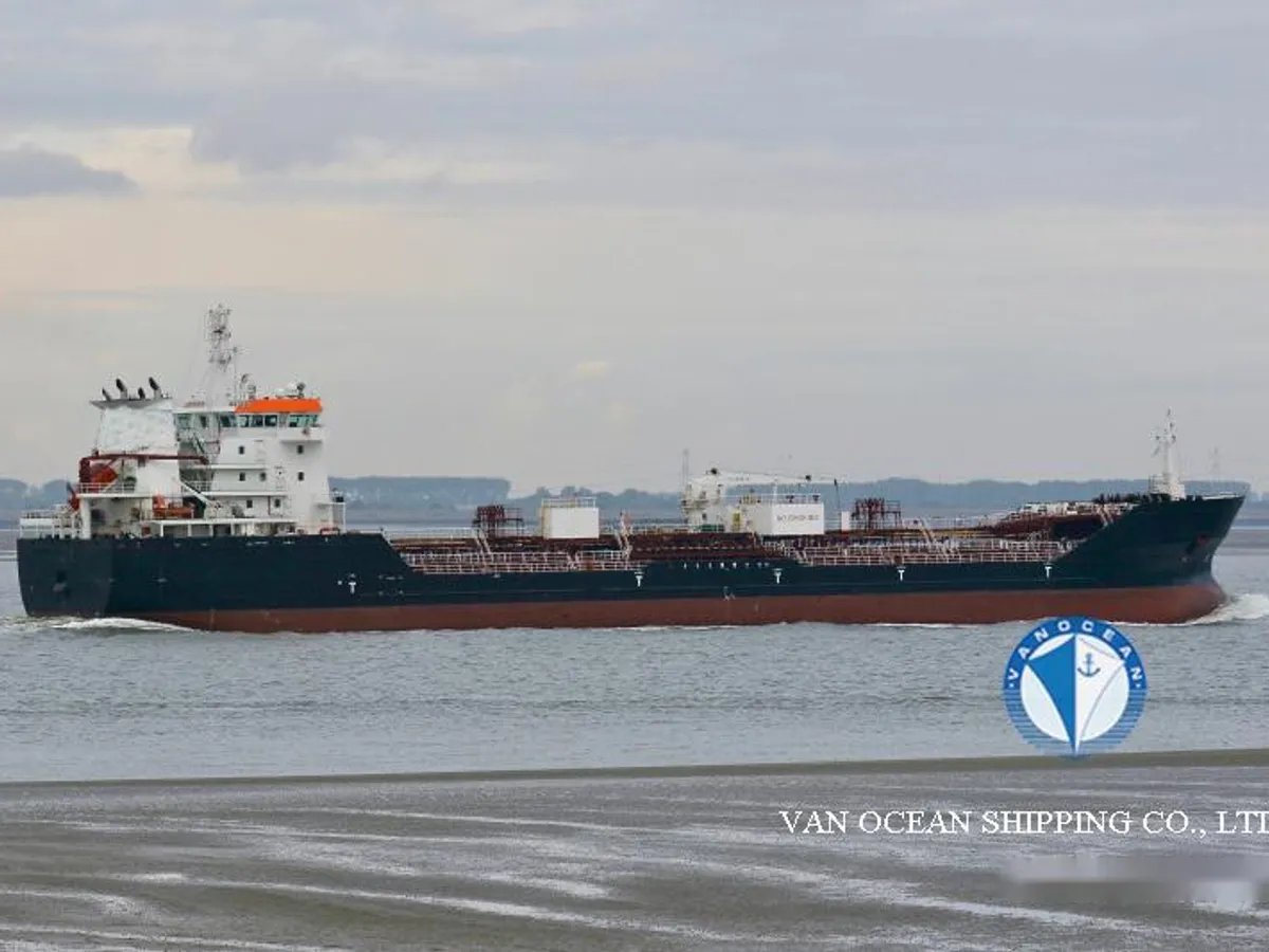 Pétrolier / chimiquier à vendre