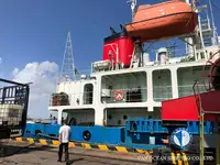 Navire frigorifique à vendre