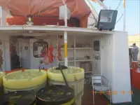 Bateau de transport d'équipage à vendre