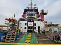 Navire d'approvisionnement à vendre