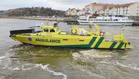Navire de sauvetage à vendre