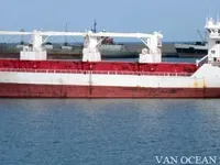 Navire frigorifique à vendre