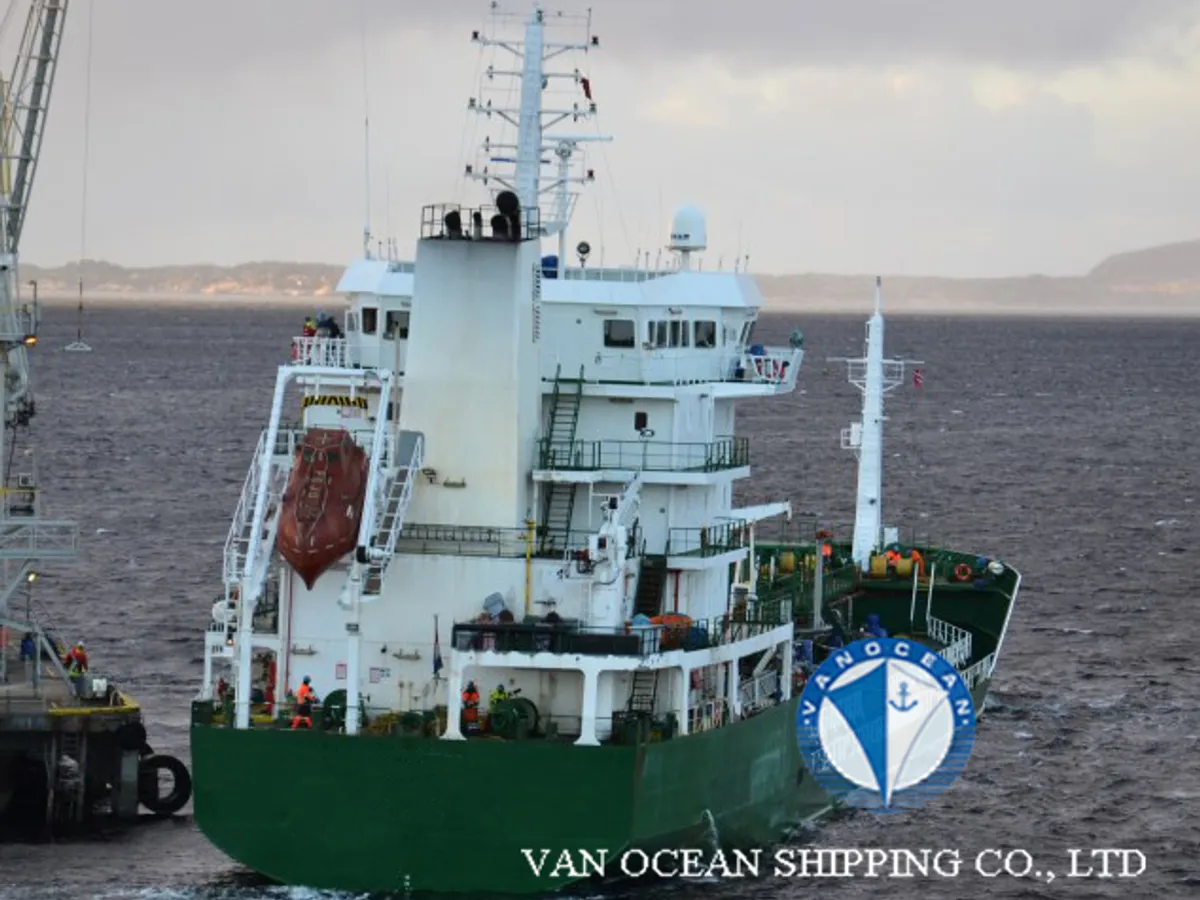 Pétrolier / chimiquier à vendre