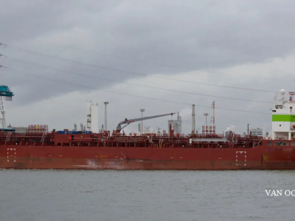 Pétrolier / chimiquier à vendre