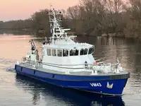 Navire d'arpentage à vendre