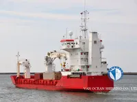 Navire frigorifique à vendre