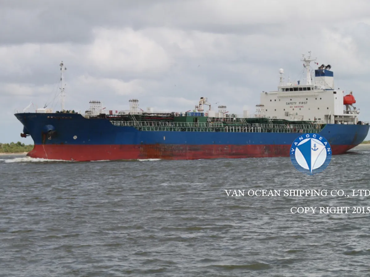 Pétrolier / chimiquier à vendre