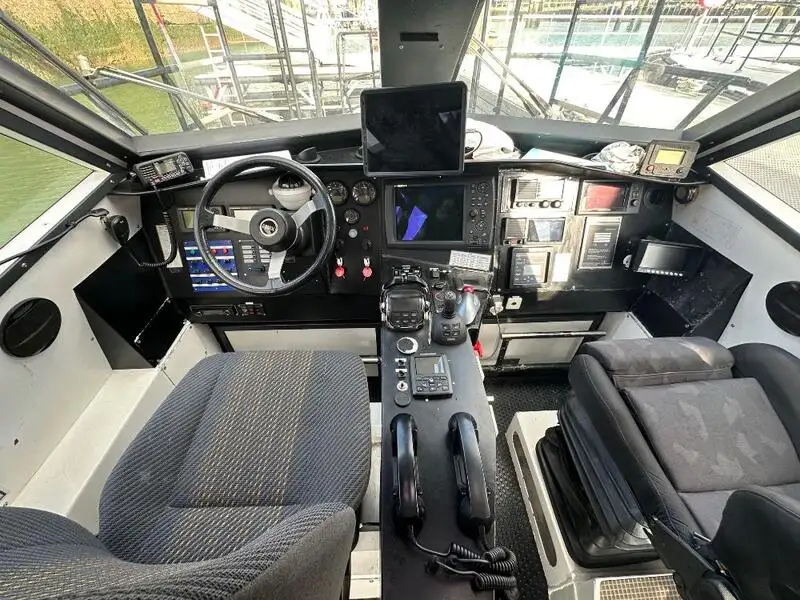 Bateau pilote à vendre