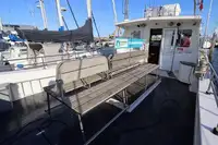 Bateau patrouilleur à vendre