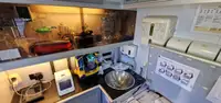 Navire de sauvetage à vendre