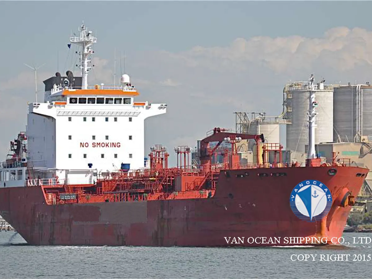 Pétrolier / chimiquier à vendre