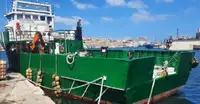 Bateaux de travail à vendre