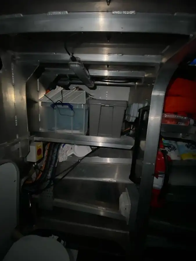 Bateaux de travail à vendre