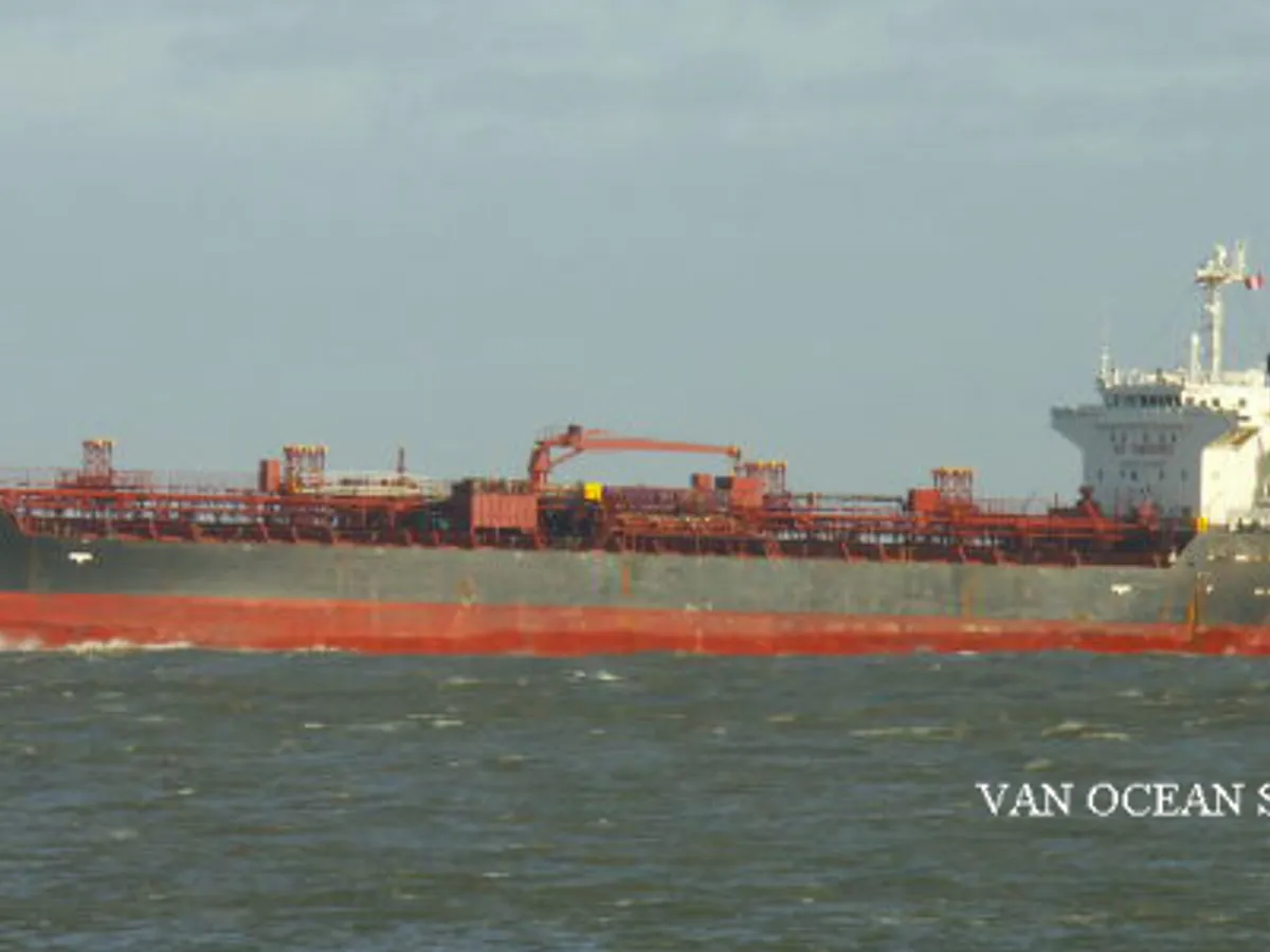 Pétrolier / chimiquier à vendre