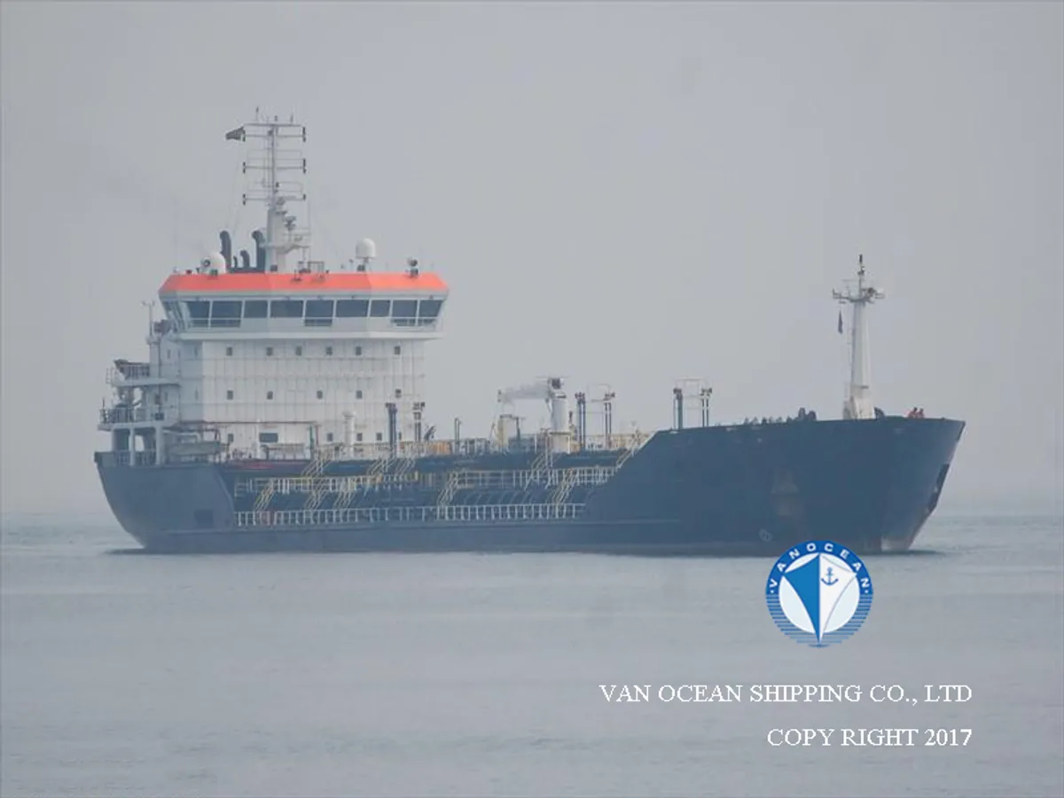 Pétrolier / chimiquier à vendre