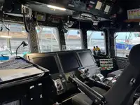 Bateau patrouilleur à vendre