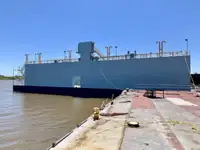 Quai flottant à vendre