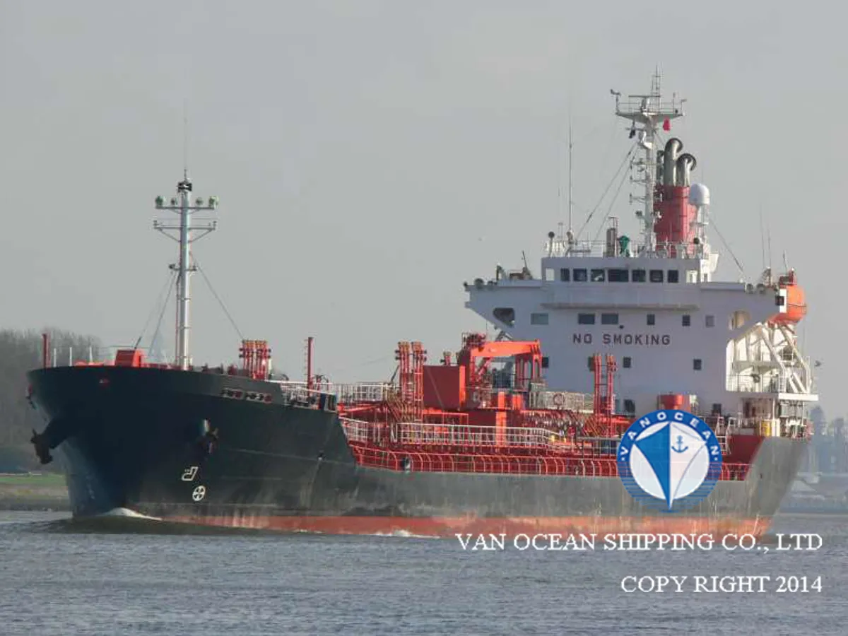 Pétrolier / chimiquier à vendre