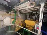 Navire porte-conteneurs à vendre