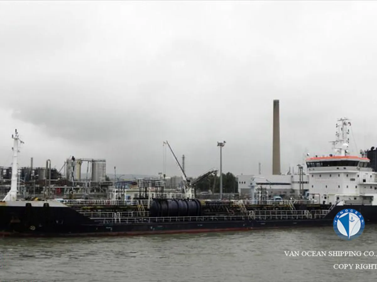 Pétrolier / chimiquier à vendre