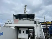 Navire porte-conteneurs à vendre