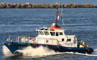 Bateau de transport d'équipage à vendre