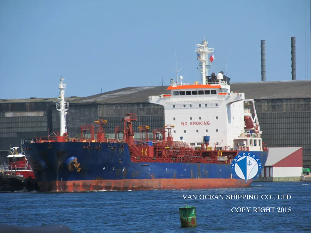 Pétrolier / chimiquier à vendre