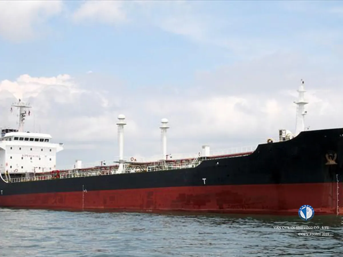 Pétrolier / chimiquier à vendre
