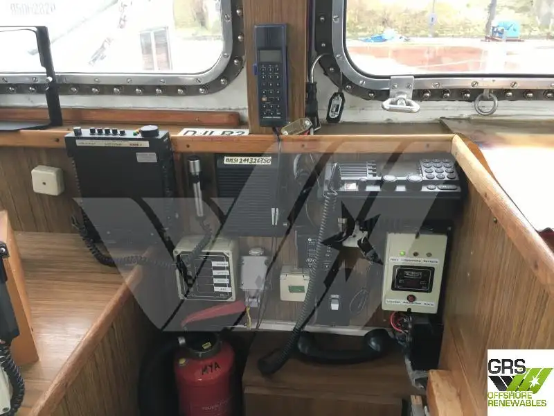 Navire d'arpentage à vendre