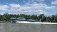 Bateau de transport d'équipage à vendre